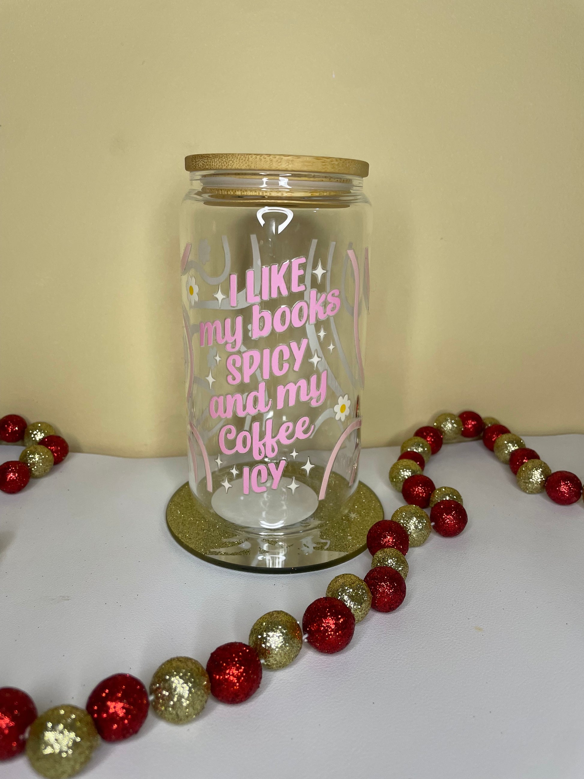 Customized glass can