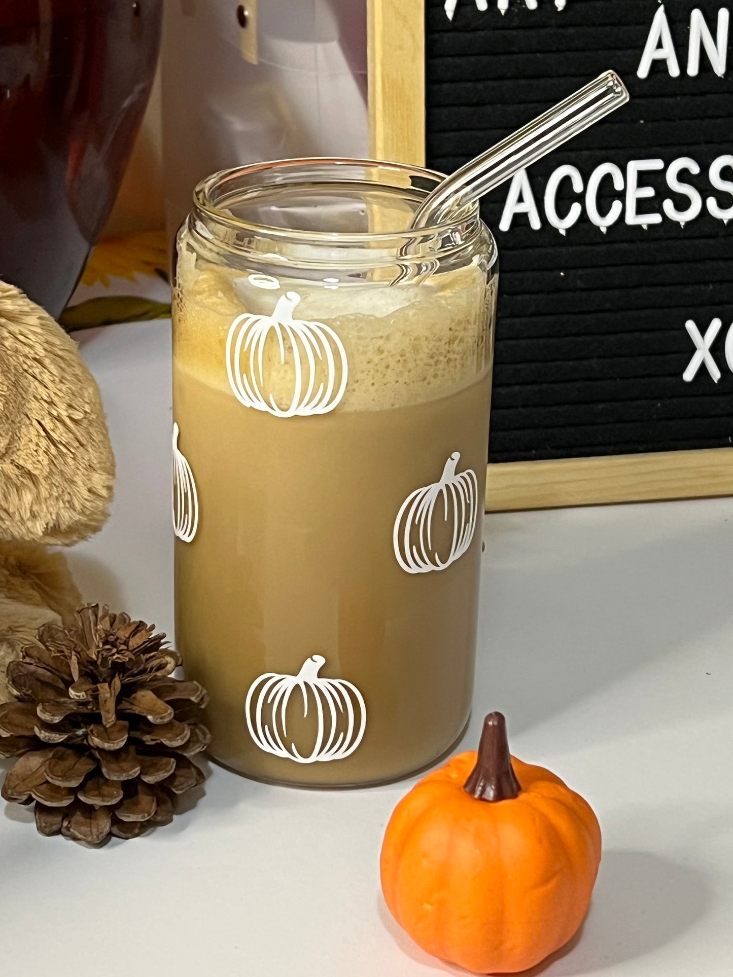 Pumpkin glass can