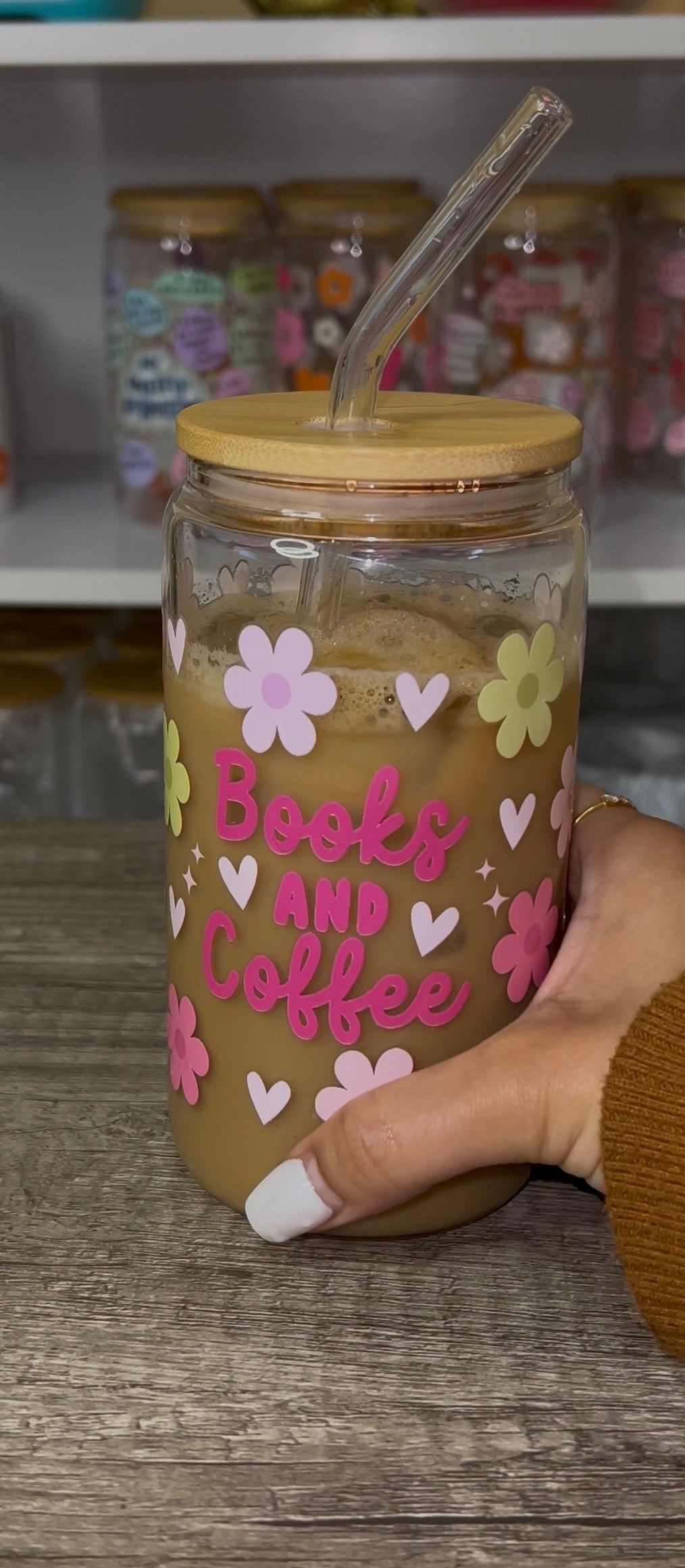 Books and Coffee – Custom Glass Can